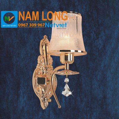 Đèn vách tường hiện đại NV8563/1 thân sắt xi mạ màu vàng, chụp đèn thủy tinh trang trí NamLong NetViet