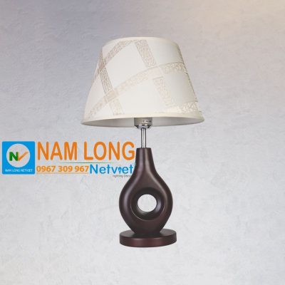 đèn ngủ để bàn NG8640 thân gỗ chụp vải