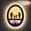 Đèn vách tường tranh màu NV091 LED 24W hình oval họa tiết gia đình hạnh phúc