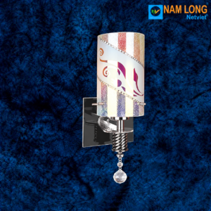 Đèn vách tường NV8908/1A chao thủy tinh hoa văn pha lê treo